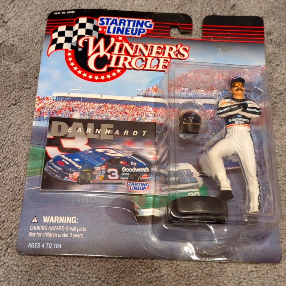 1997 Winners Circle Dale Earnhardt Nascar Racing Lineup Figure  SALE